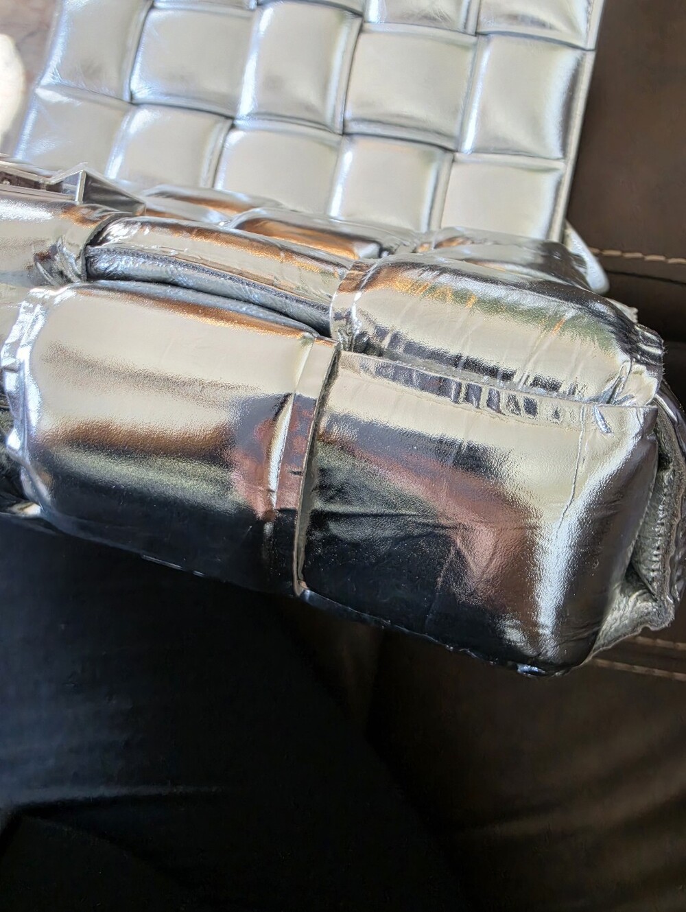4500$ BOTTEGA VENETA PADDED CASSETTE BAG - Picture 7 of 9